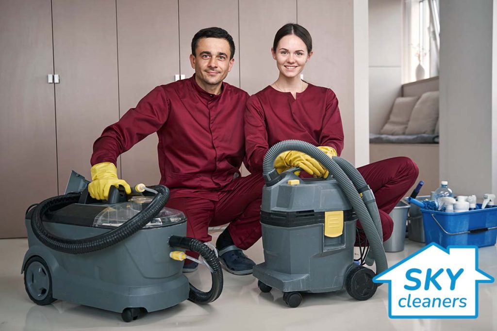 skycleaners cleanign team before house cleaning service in london